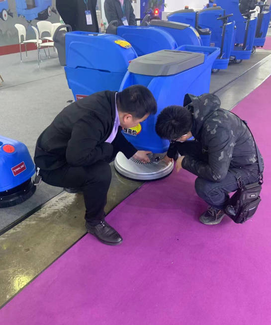 黄冈小型电动洗地机是否适合用于环卫保洁